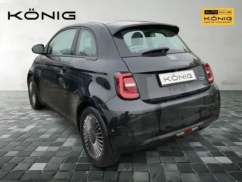 Gebraucht Fiat 500e 86 kW (118 PS) 2023 Schwarz Kleinwagen