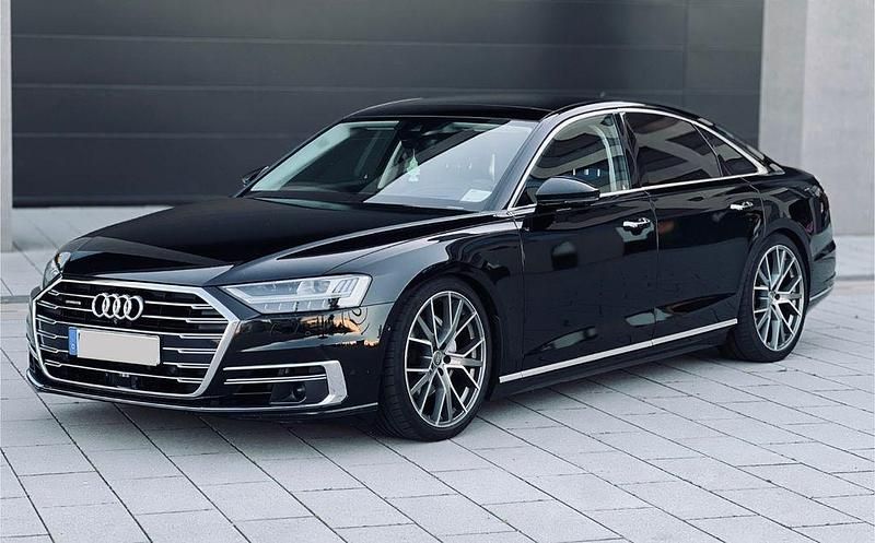 Schwarz Gebraucht 2018 Audi A8L Sport Limousine | 29.999 € (Fairer Preis) - Bild 1/4