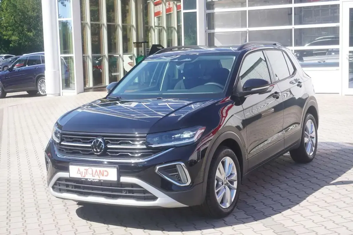 Neu VW T-Cross 150 PS (110 kW) 2026 Schwarz SUV