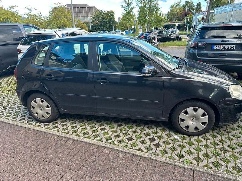 Schwarz Gebraucht 2005 VW Polo Sportline Kleinwagen | 1.250 € (Superpreis) - Bild 1/4