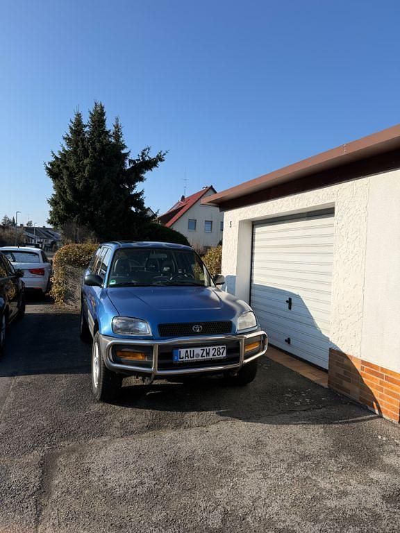 Gebraucht Toyota RAV4 129 PS (94 kW) 1995 Blau SUV