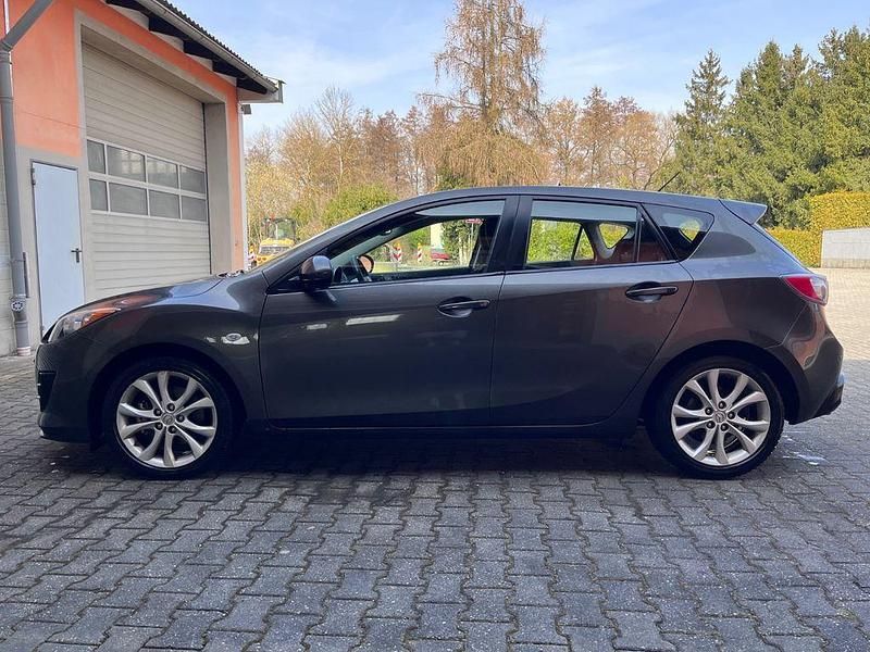 Gebraucht Mazda 3 Exclusive-Line 150 PS (110 kW) 2010 Grau Limousine