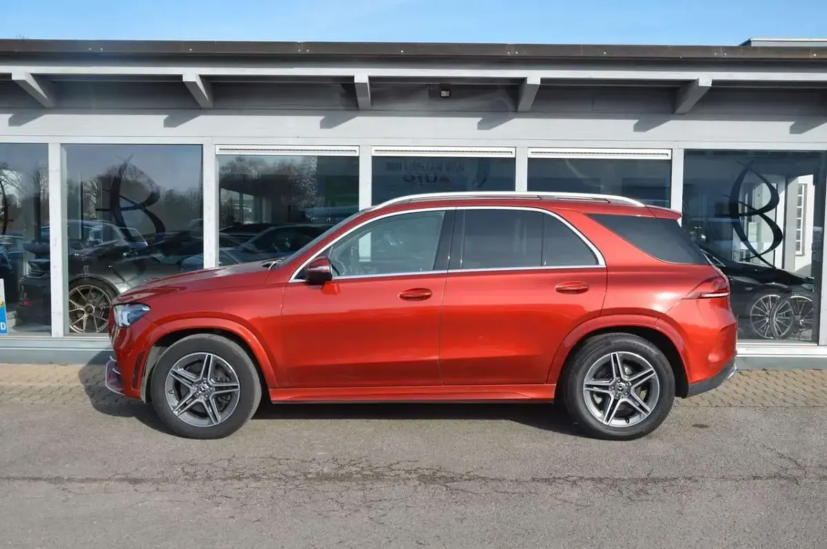 Gebraucht Mercedes GLE400 Exclusive 330 PS (242 kW) 2020 Rot SUV