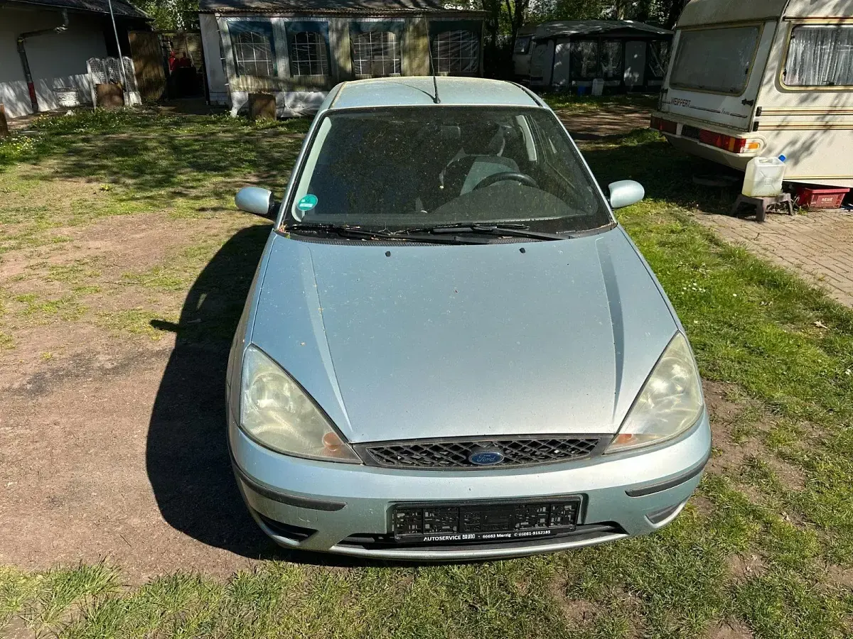 Gebraucht Ford Focus 101 PS (74 kW) 2003 Silber Limousine
