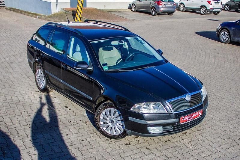 Używany Skoda Octavia 140 KM (102 kW) 2007 Czarny Kombi