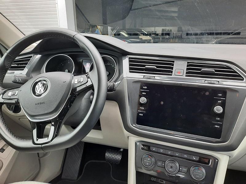 Gebraucht VW Tiguan Allspace 150 PS (110 kW) 2019 Weiß SUV