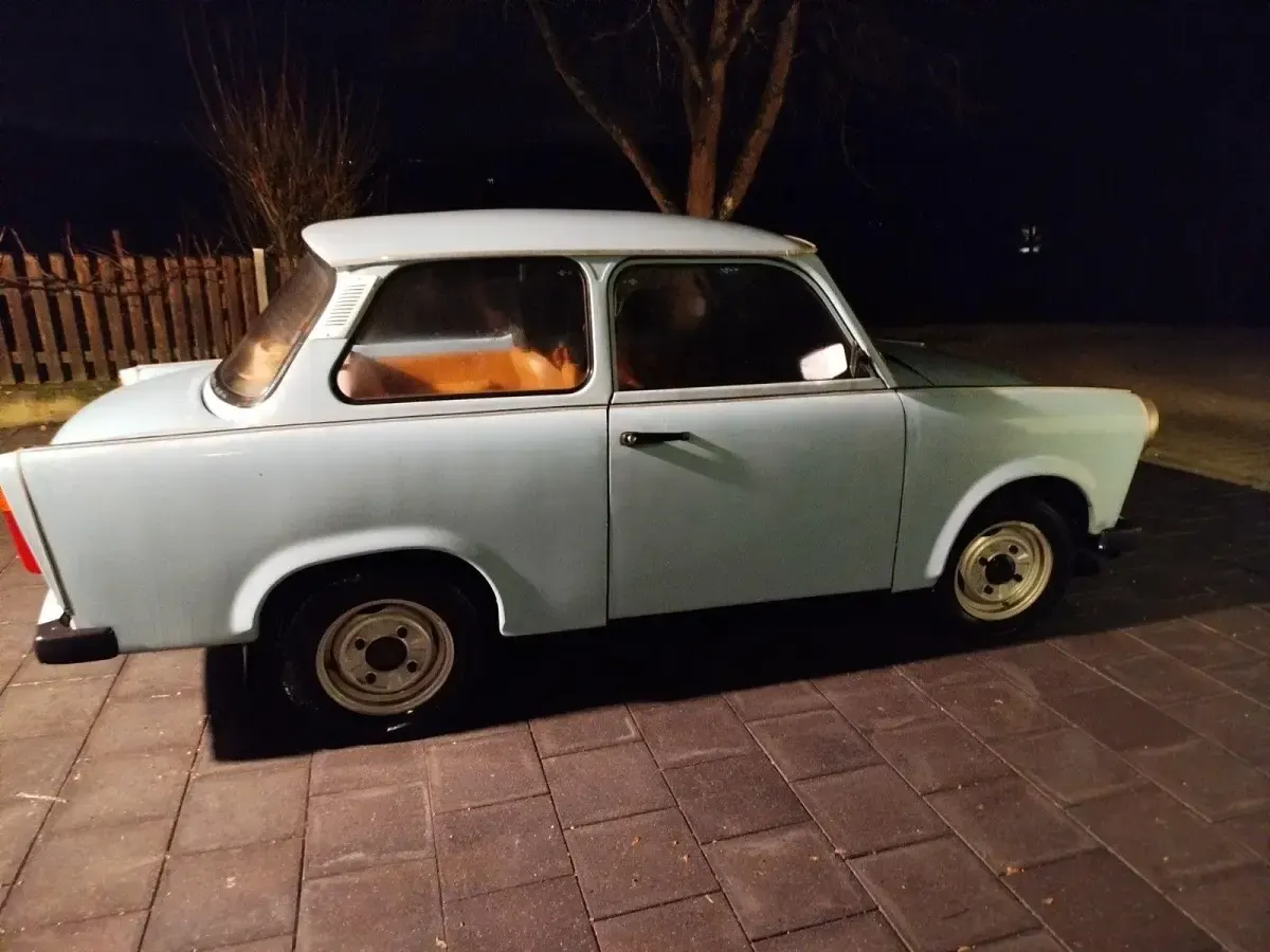 Gebraucht Trabant 601 26 PS (19 kW) 1989 Blau Kleinwagen