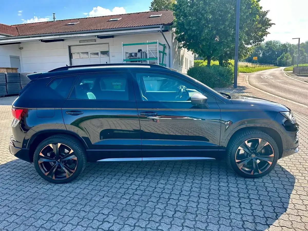 Gebraucht Cupra Ateca Basis 300 PS (220 kW) 2022 "magic" schwarz SUV