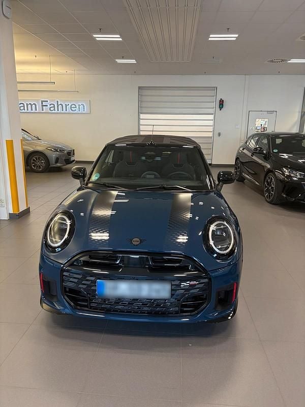 Neu Mini John Cooper Works Cabriolet 231 PS (169 kW) 2025 Blau Cabrio