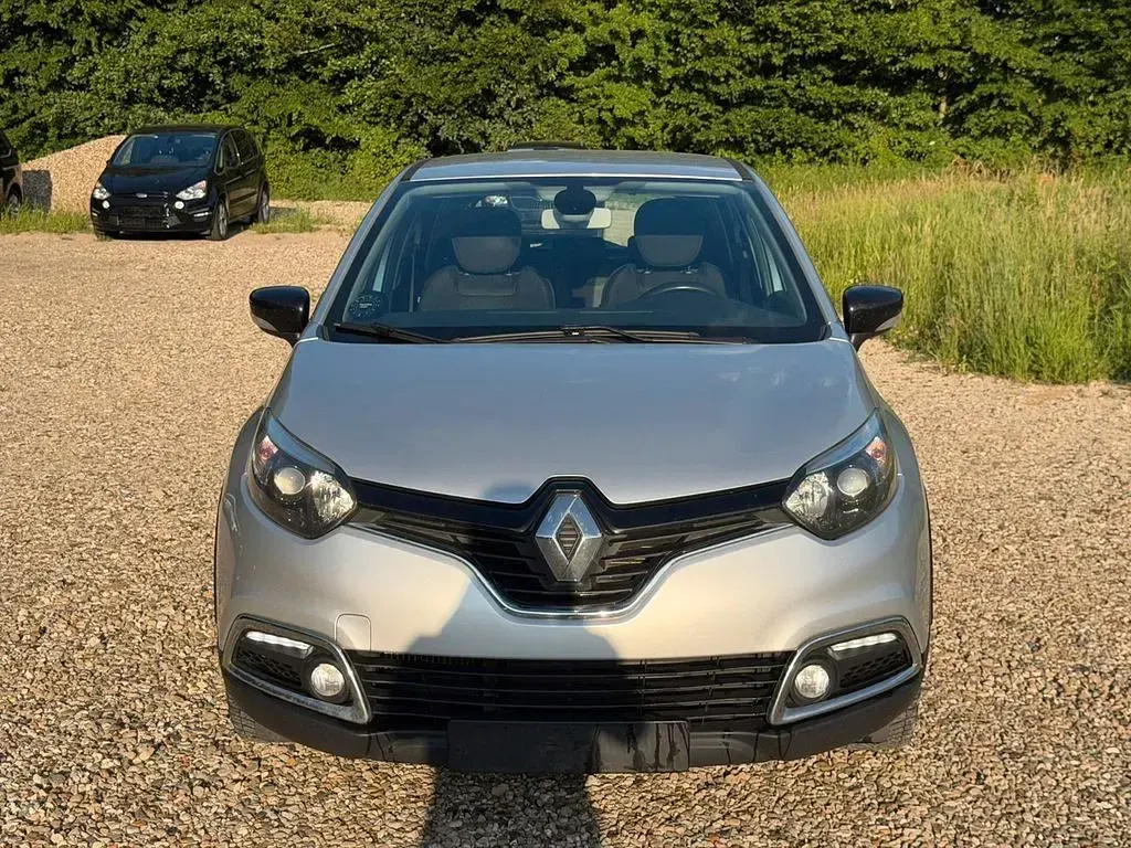 Gebraucht Renault Captur Dynamique 120 PS (88 kW) 2015 Grau SUV