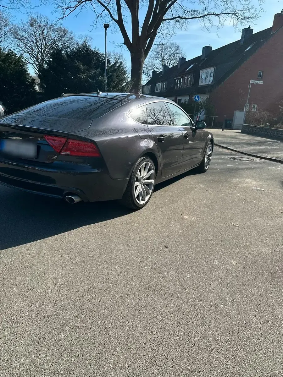 Gebraucht Audi A7 Sport 299 PS (219 kW) 2013 Grau Kleinwagen