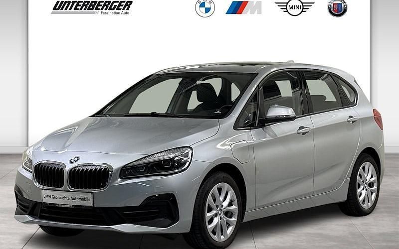Silber Gebraucht 2019 BMW 225 Active Tourer Advantage Van / Kleinbus | 20.890 € (Etwas zu teuer) - Bild 1/4