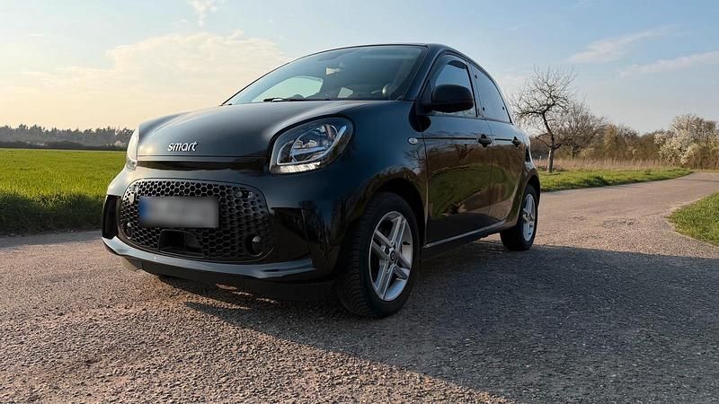 Gebraucht Smart ForFour Electric Drive 60 kW (82 PS) 2021 Schwarz Kleinwagen