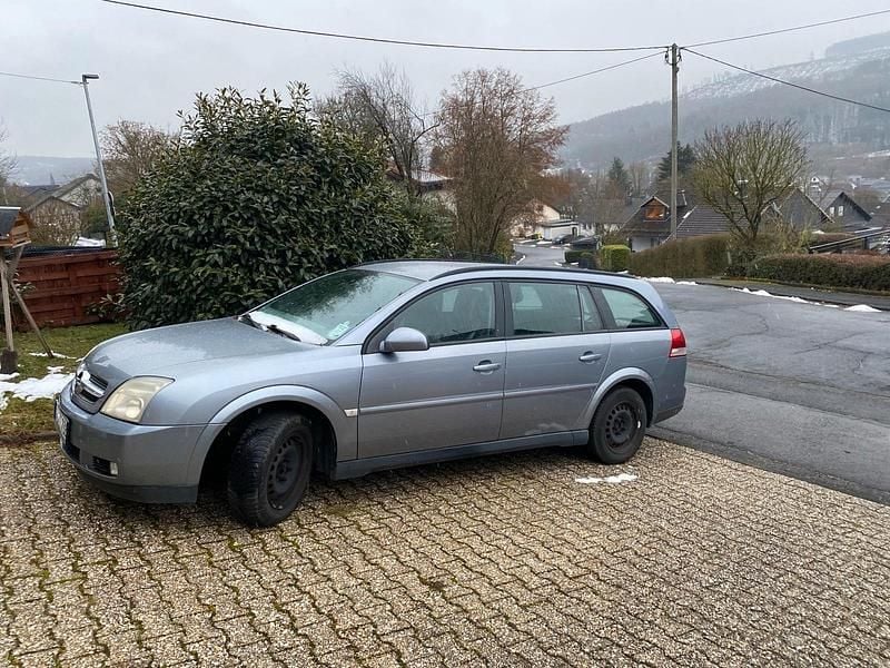 Gebraucht Opel Vectra 122 PS (89 kW) 2004 Silber Kombi