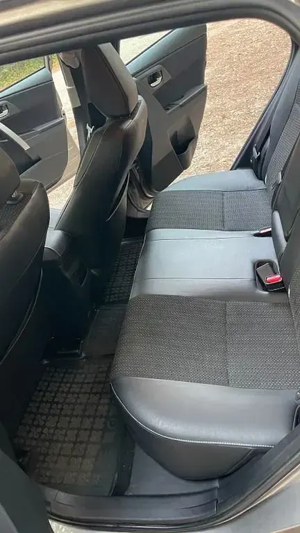 Gebraucht Toyota Auris Executive 132 PS (97 kW) 2013 Beige Limousine