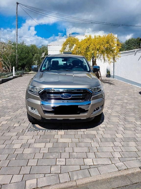 Beige Gebraucht 2018 Ford Ranger Abholung | 29.500 € (Guter Preis) - Bild 1/4