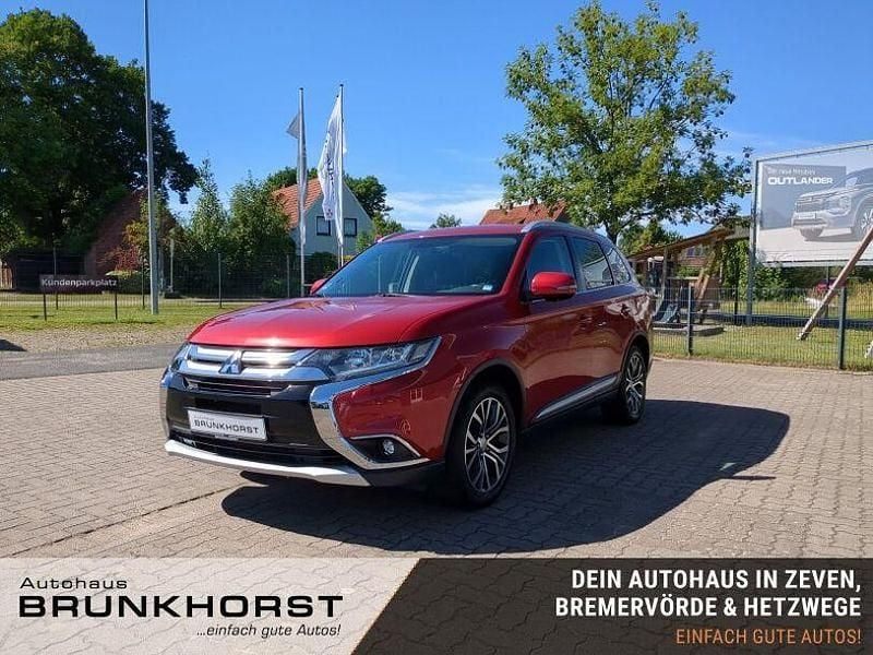 Rot Gebraucht 2017 Mitsubishi Outlander Edition SUV | 18.900 € (Fairer Preis) - Bild 1/3
