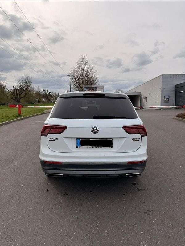 Gebraucht VW Tiguan Allspace 190 PS (139 kW) 2018 Weiß SUV