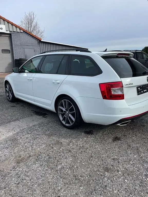 Gebraucht Skoda Octavia RS 185 PS (136 kW) 2015 Weiß Kombi