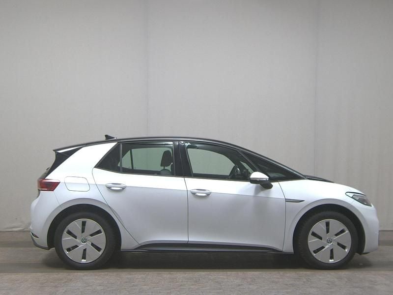 Gebraucht VW ID.3 Pure 110 kW (150 PS) 2022 Weiss Kleinwagen