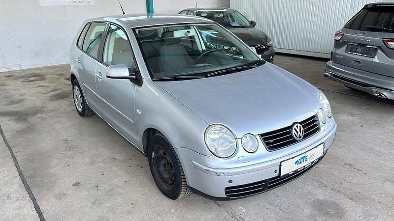 Usata VW Polo Basis 75 CV (55 kW) 2002 Argento Berlina