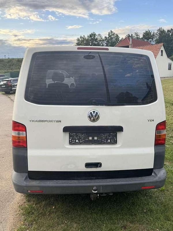Gebraucht VW T5 105 PS (77 kW) 2005 Van