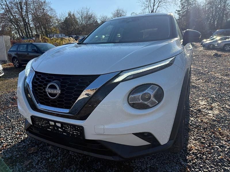 Weiß Gebraucht 2024 Nissan Juke Acenta SUV | 17.980 € (Superpreis) - Bild 1/4