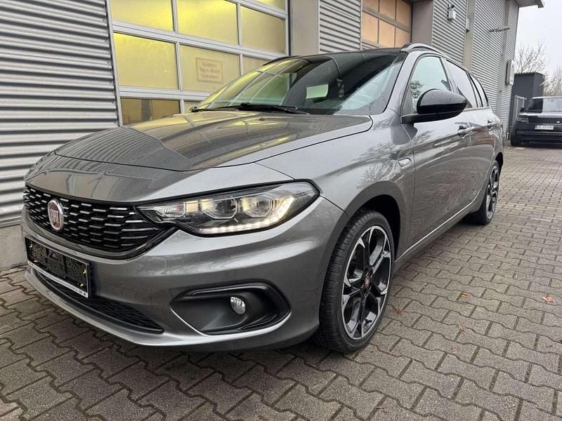 Gebraucht Fiat Tipo S 120 PS (88 kW) 2020 Dunkelgrau Kombi