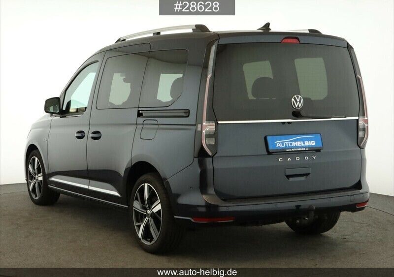 Gebraucht VW Caddy Style 114 PS (83 kW) 2022 Starlight blue metallic Van / Kleinbus