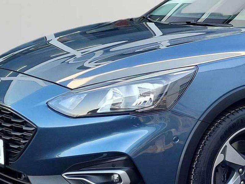 Gebraucht Ford Focus Active 125 PS (91 kW) 2019 Chromablau metallic Kombi