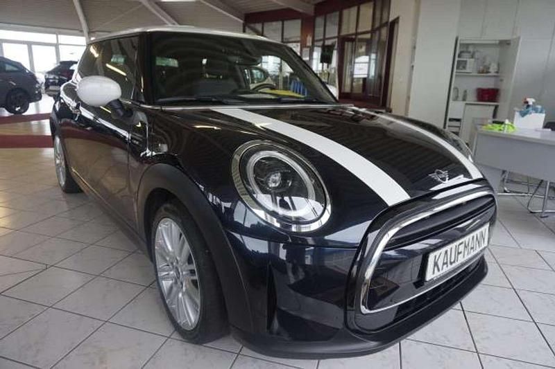 Gebraucht Mini Cooper 136 PS (100 kW) 2023 Schwarz Kleinwagen