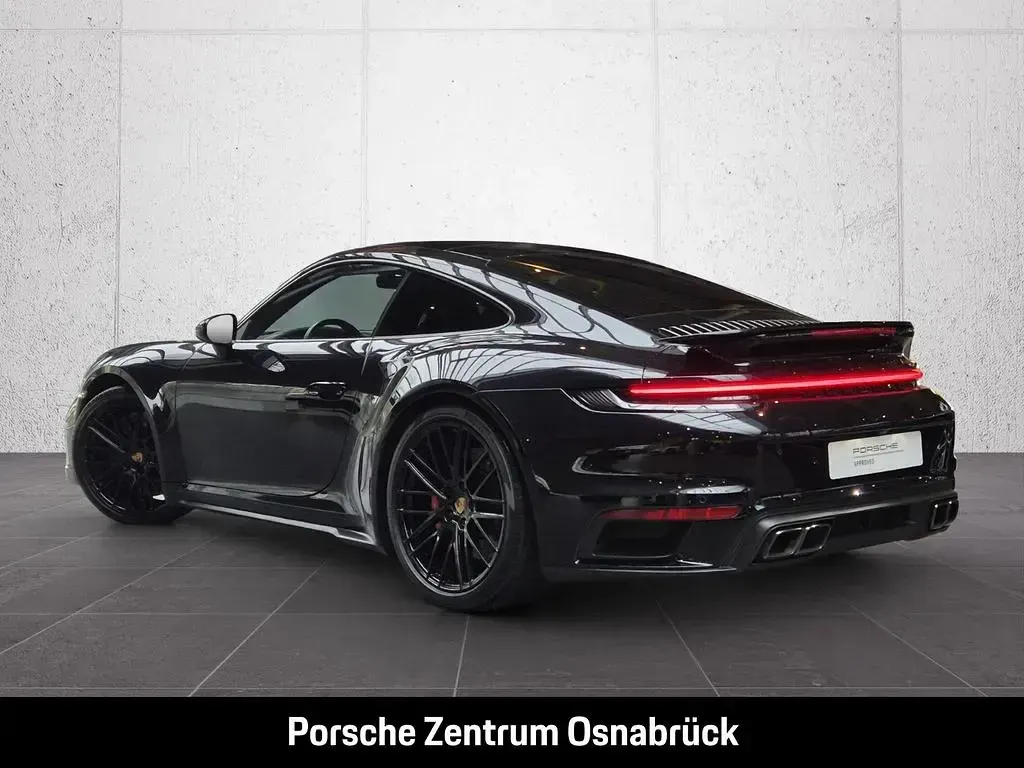 Gebraucht Porsche 992 581 PS (427 kW) 2021 Tiefschwarzmetallic Coupé