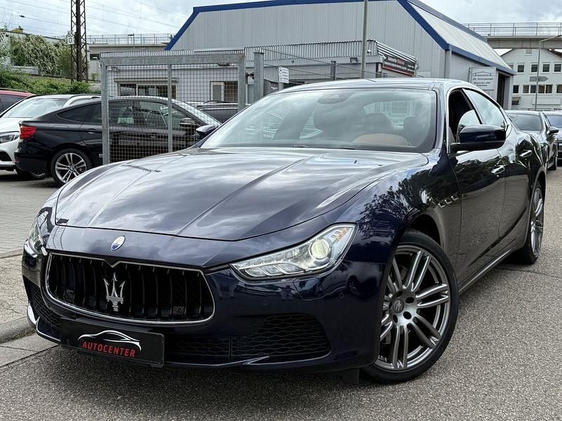 Blau Gebraucht 2017 Maserati Ghibli Coupé | 25.900 € (Fairer Preis) - Bild 1/4