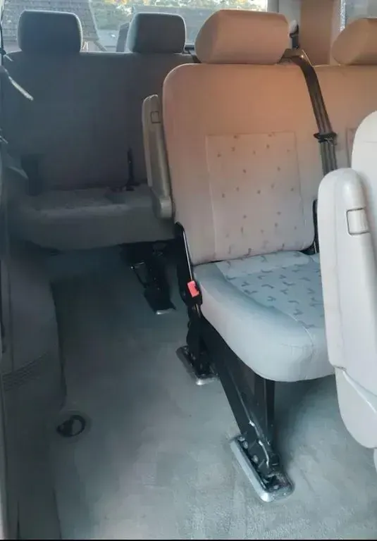 Używany VW Caravelle 174 KM (127 kW) 2006 Biały Van