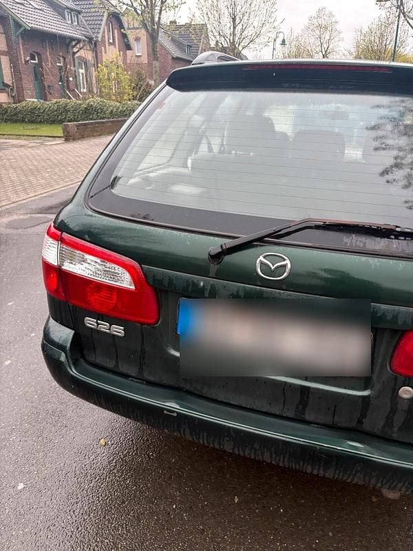 Gebraucht Mazda 626 115 PS (84 kW) 2002 Kombi