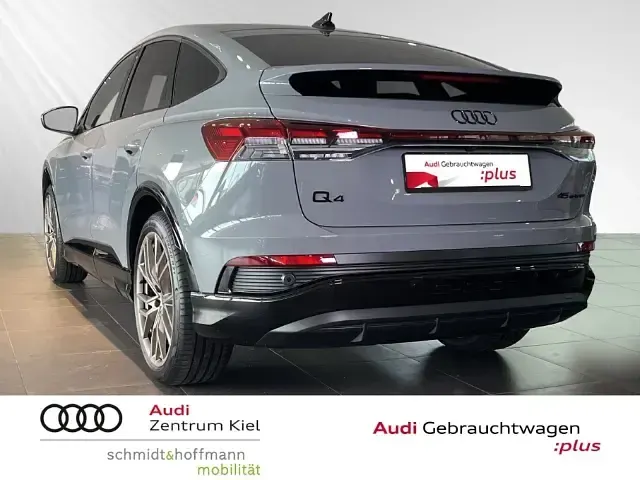 Gebraucht Audi Q4 Sportback e-tron S-Line 210 kW (286 PS) 2025 Kieselgrau SUV