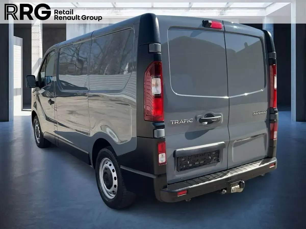 Brugt Renault Trafic 145 HK (106 kW) 2021 Grå MPV