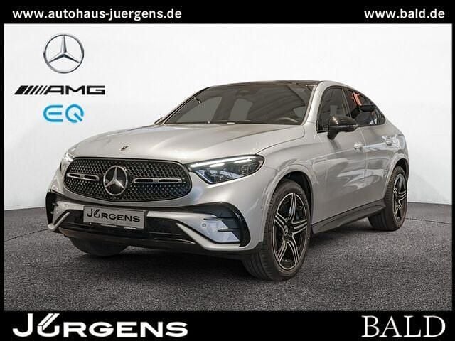Silber metalliclack hightechsilber Gebraucht 2025 Mercedes GLC300 AMG Coupé | 68.880 € (Guter Preis) - Bild 1/2
