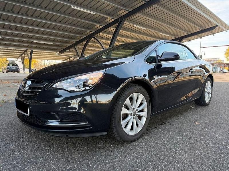 Schwarz Gebraucht 2016 Opel Cascada Edition Cabrio | 7.999 € (Superpreis) - Bild 1/4