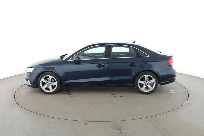 Gebraucht Audi A3 Sport 116 PS (85 kW) 2018 Blau Limousine