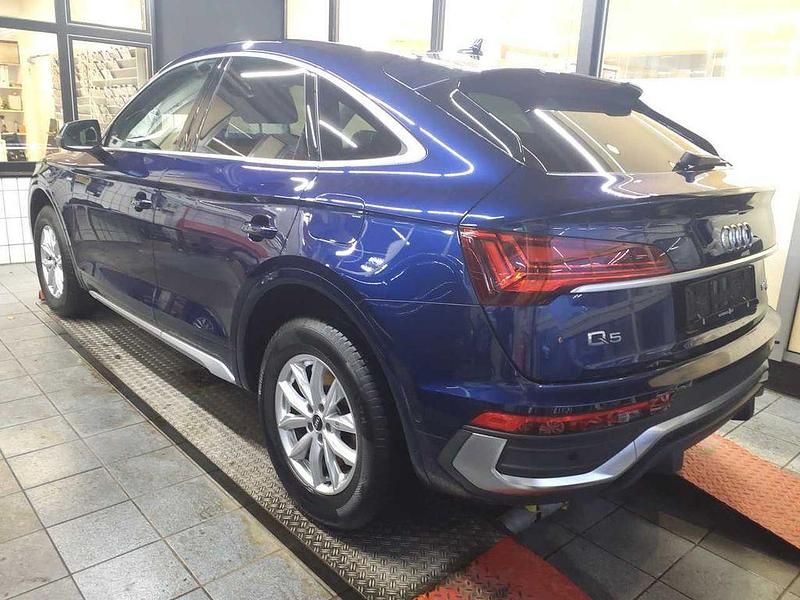 Gebraucht Audi Q5 Sportback S-Line 299 PS (219 kW) 2022 Blau SUV