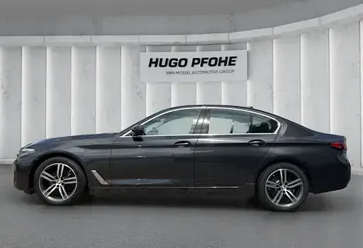 Gebraucht BMW 520 190 PS (139 kW) 2022 Grau Limousine