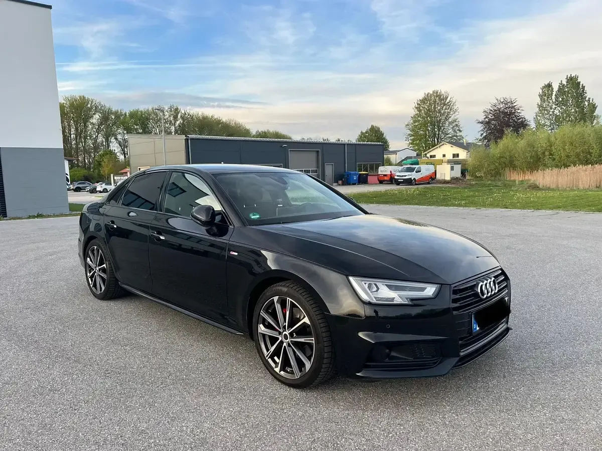 Gebraucht Audi A4 S-Line 150 PS (110 kW) 2017 Schwarz Limousine