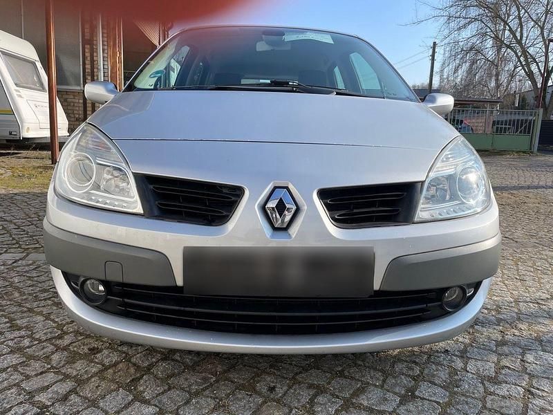 Gebraucht Renault Mégane GrandTour Expression 111 PS (81 kW) 2006 Silber Kombi