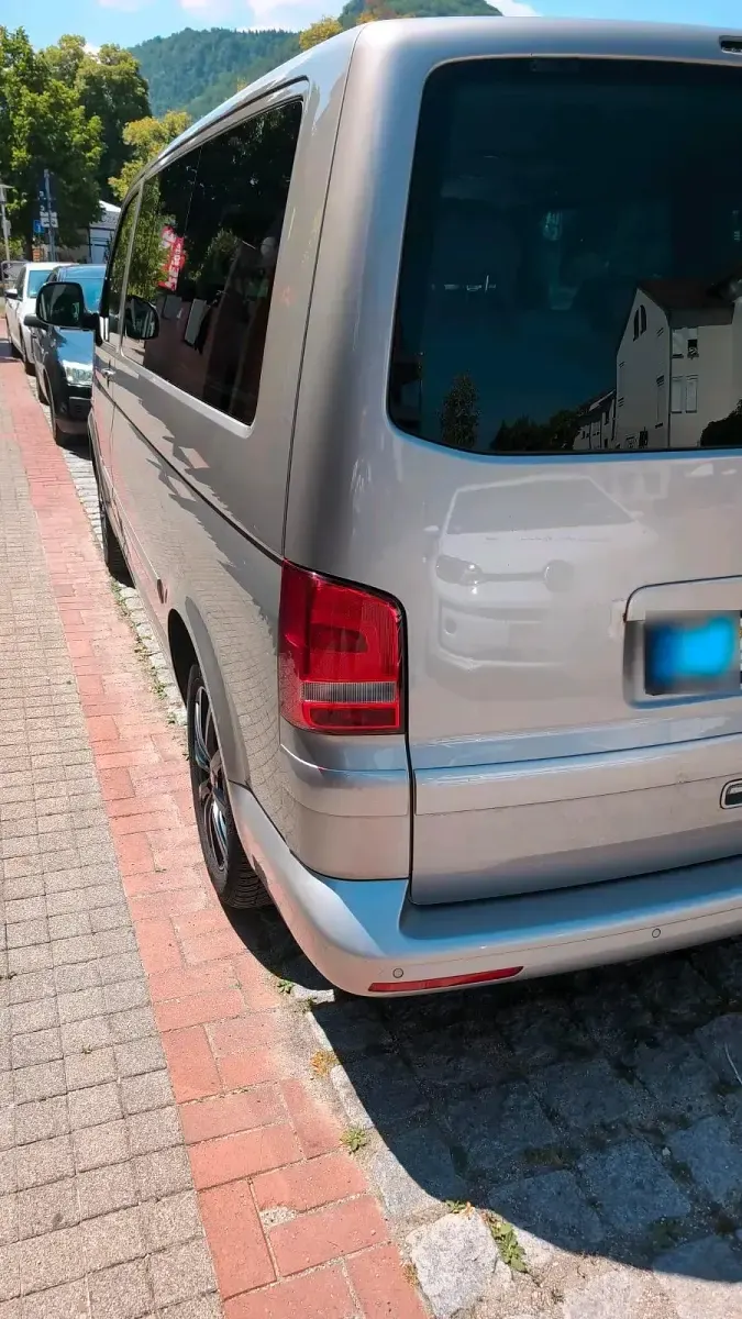 Gebraucht VW Multivan 180 PS (132 kW) 2015 Beige Van / Kleinbus