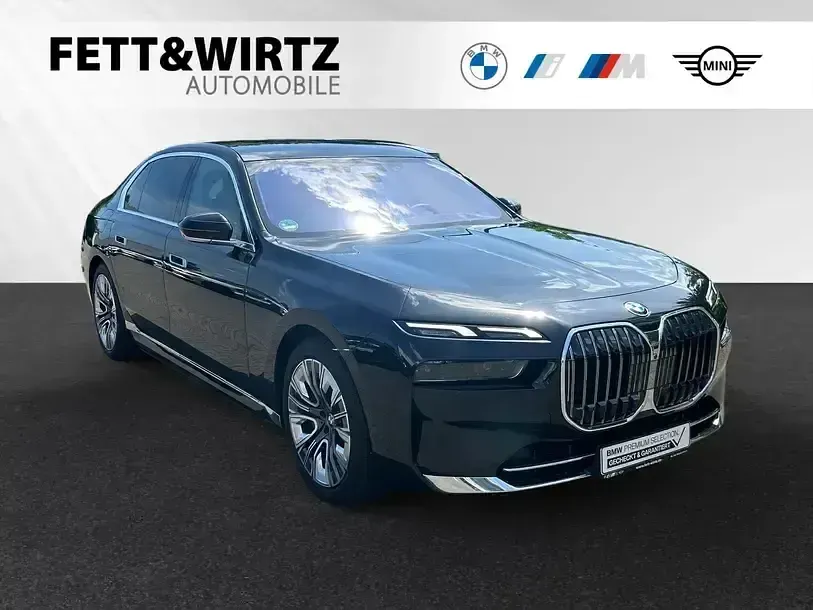 Gebraucht BMW 750e Comfort Edition 489 PS (359 kW) 2025 Limousine