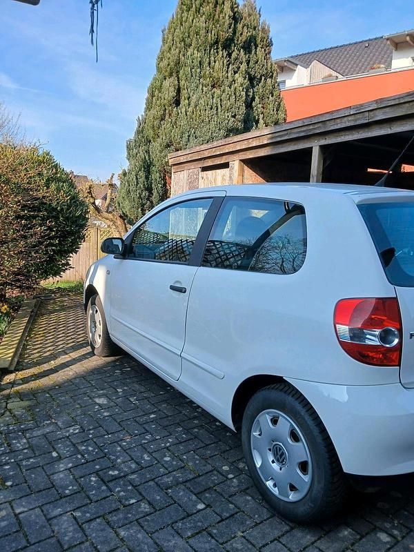 Second-hand VW Fox 55 CP (40 kW) 2010 Alb Hatchback