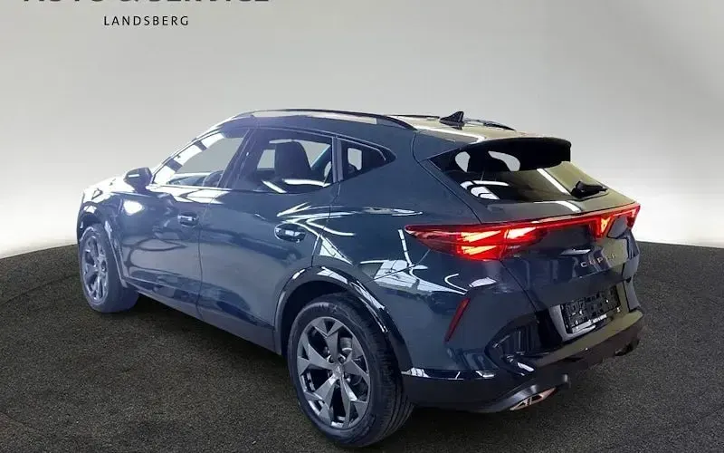 Neu Cupra Formentor 204 PS (150 kW) 2026 Blau SUV