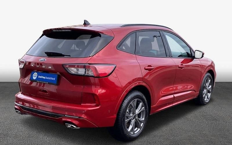 Gebraucht Ford Kuga ST-Line 120 PS (88 kW) 2024 Rot SUV