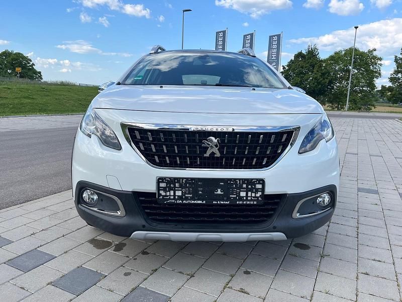 Weiss perlglänzend/metallic Gebraucht 2019 Peugeot 2008 Crossway SUV | 9.999 € (Fairer Preis) - Bild 1/4